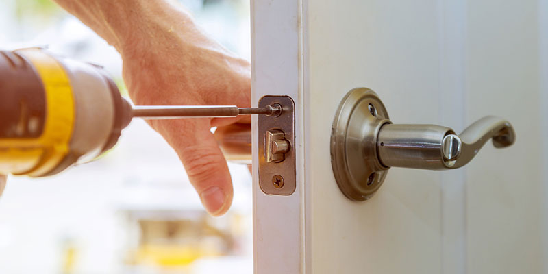 Why You Shouldn’t Underestimate the Power of New Door Hardware